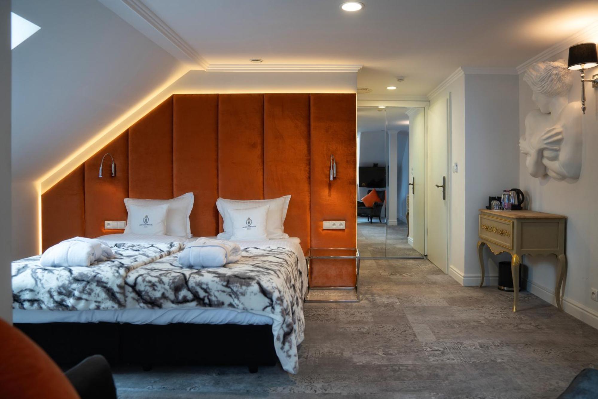 Hotel Palac Alexandrinum Krubki Ngoại thất bức ảnh
