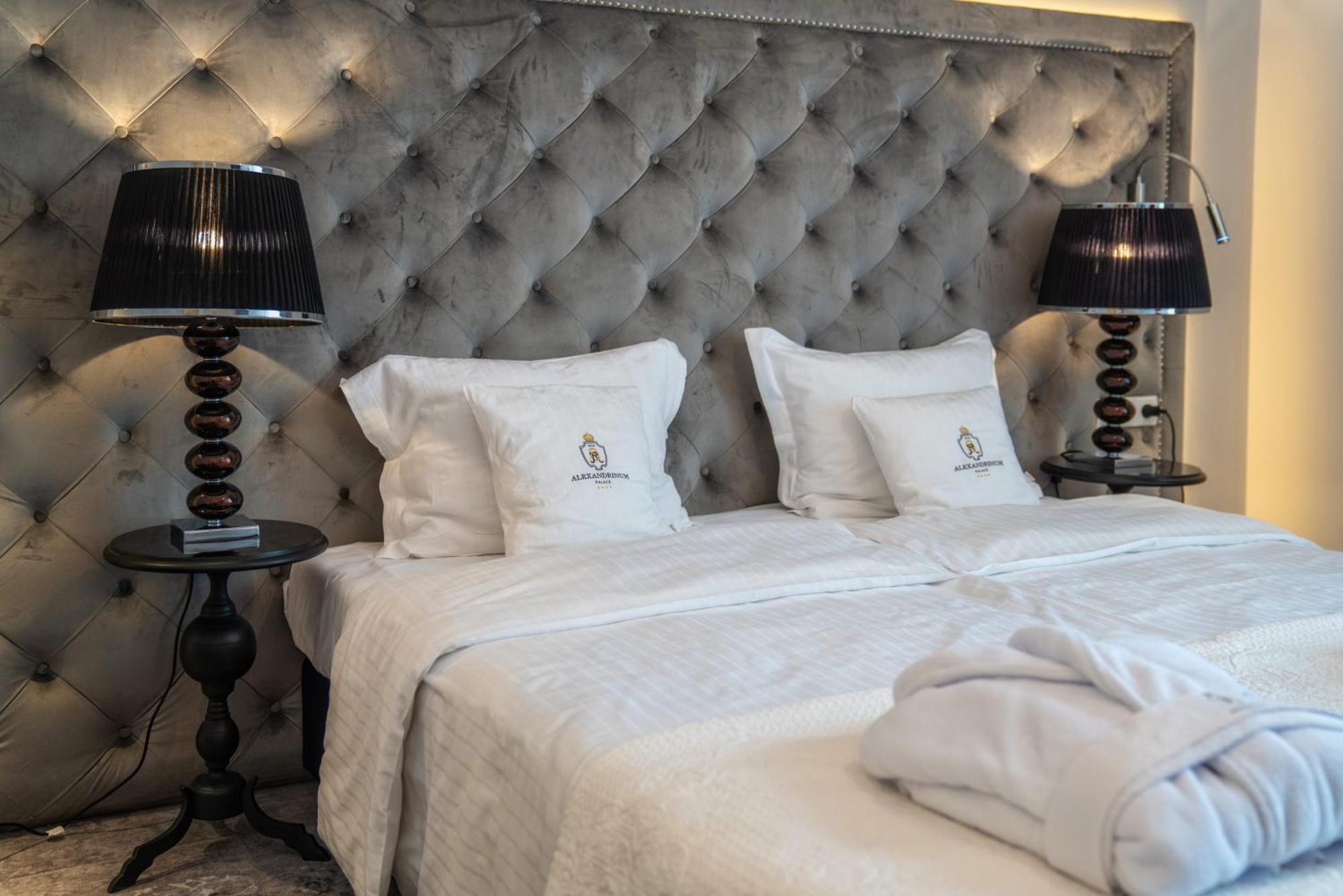 Hotel Palac Alexandrinum Krubki Ngoại thất bức ảnh