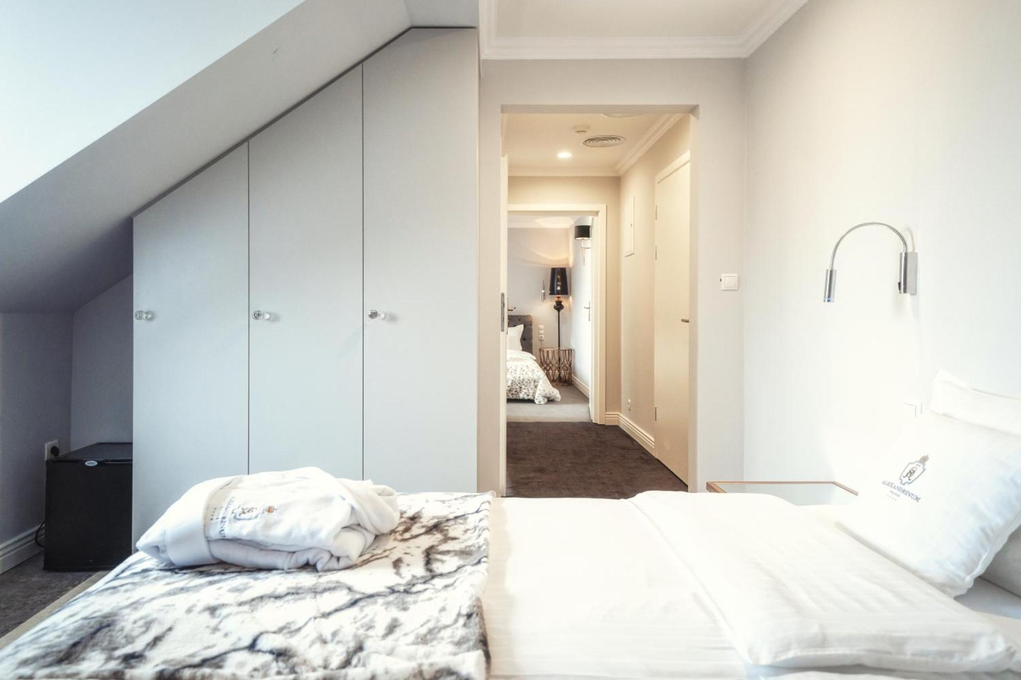 Hotel Palac Alexandrinum Krubki Ngoại thất bức ảnh